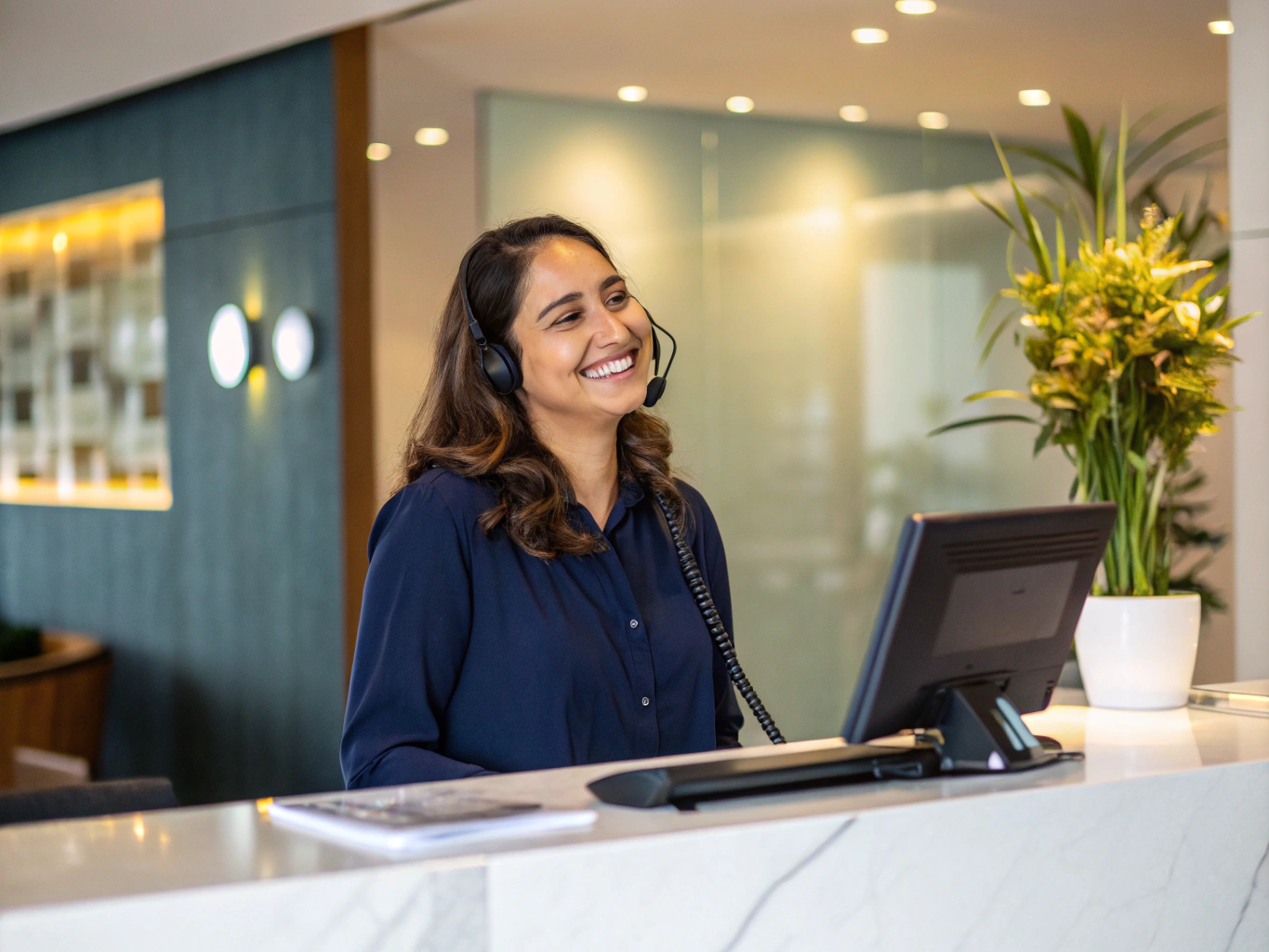 Kelly — Customer Receptionist